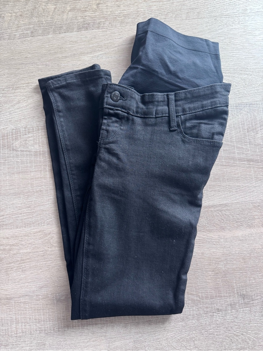 Old Navy Black Rockstar Maternity Jeggings - Super Skinny Fit